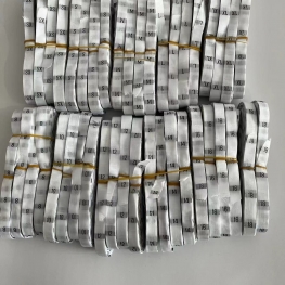 white size labels