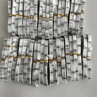white size labels